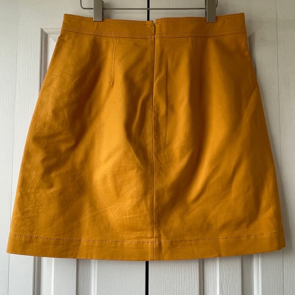 Ann Taylor Doubleweave Button Tab A-Line Skirt - Picture 3 of 5